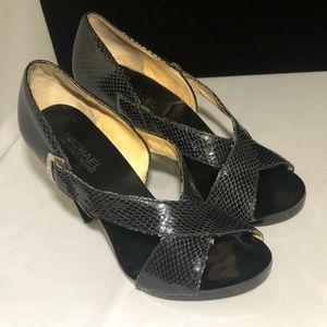 | Michael Kors | Black Pumps